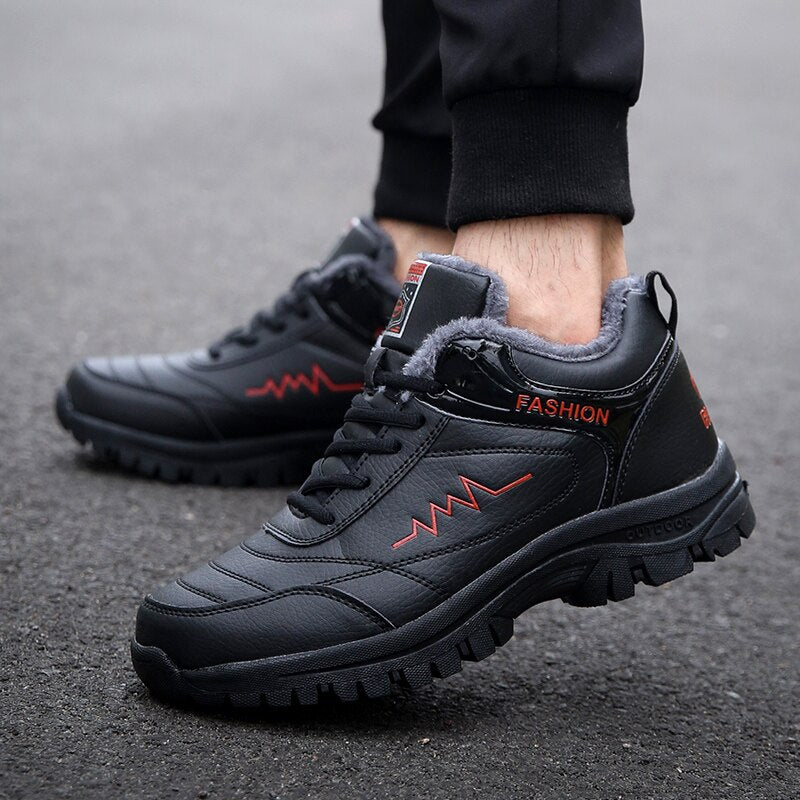 Isolierte Turnschuhe für den Winter