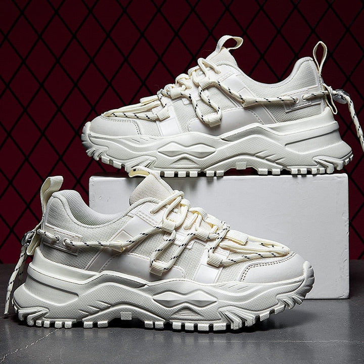 Herren-Turnschuhe mit hoher Sohle