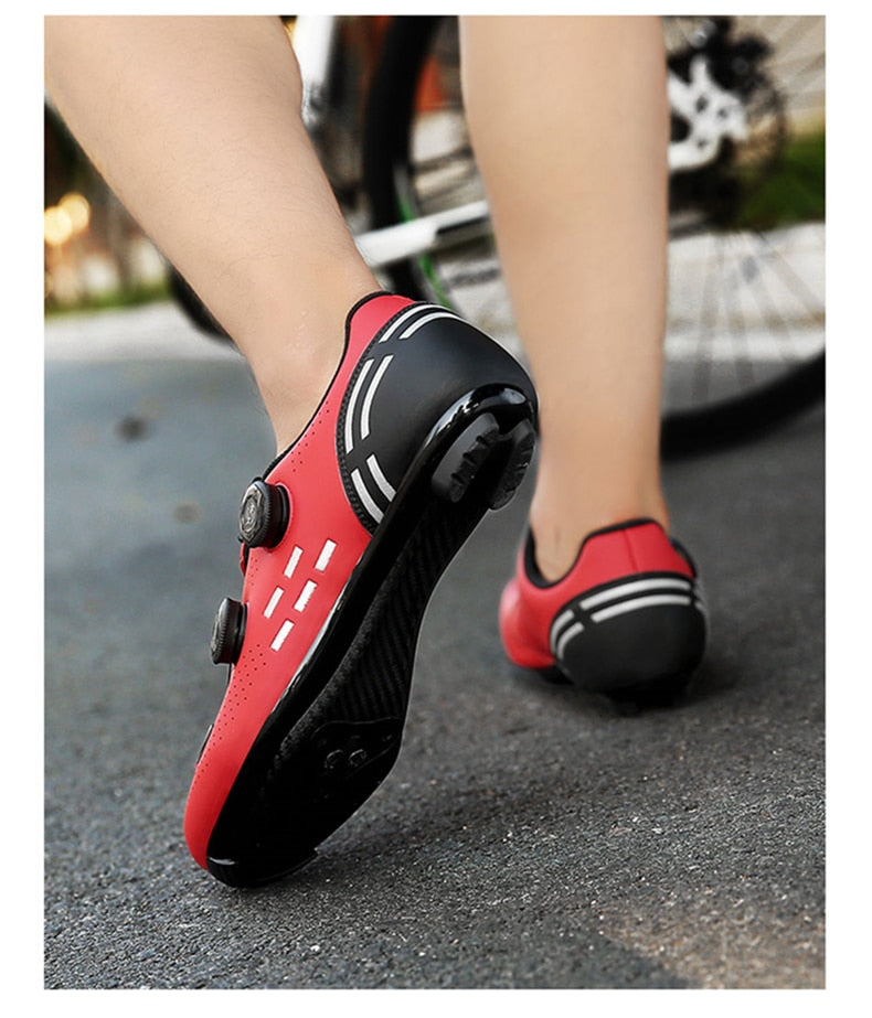 Fahrradschuhe mit mechanischer Verriegelung