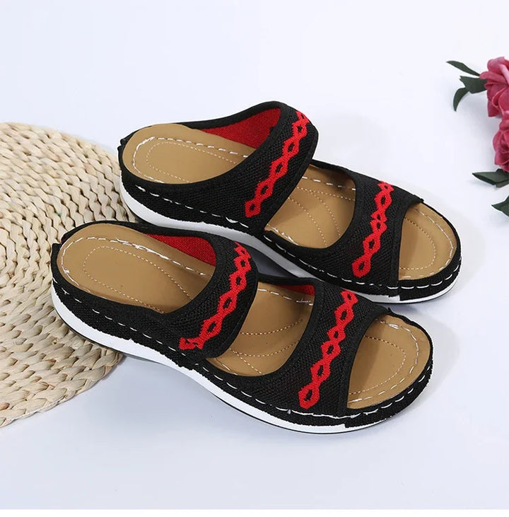 Orthopädische Damensandalen zum Hineinschlüpfen mit Stickerei