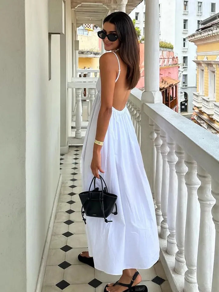 Trägerloses, fließendes Maxikleid