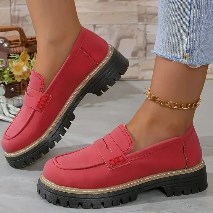 Damen-Loafer mit Profilsohle – bequeme Slipper für Alltag & Büro