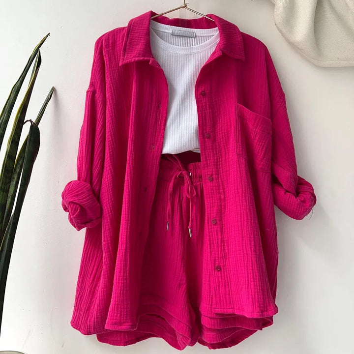 Stylisches Damenset mit Shirt und Shorts