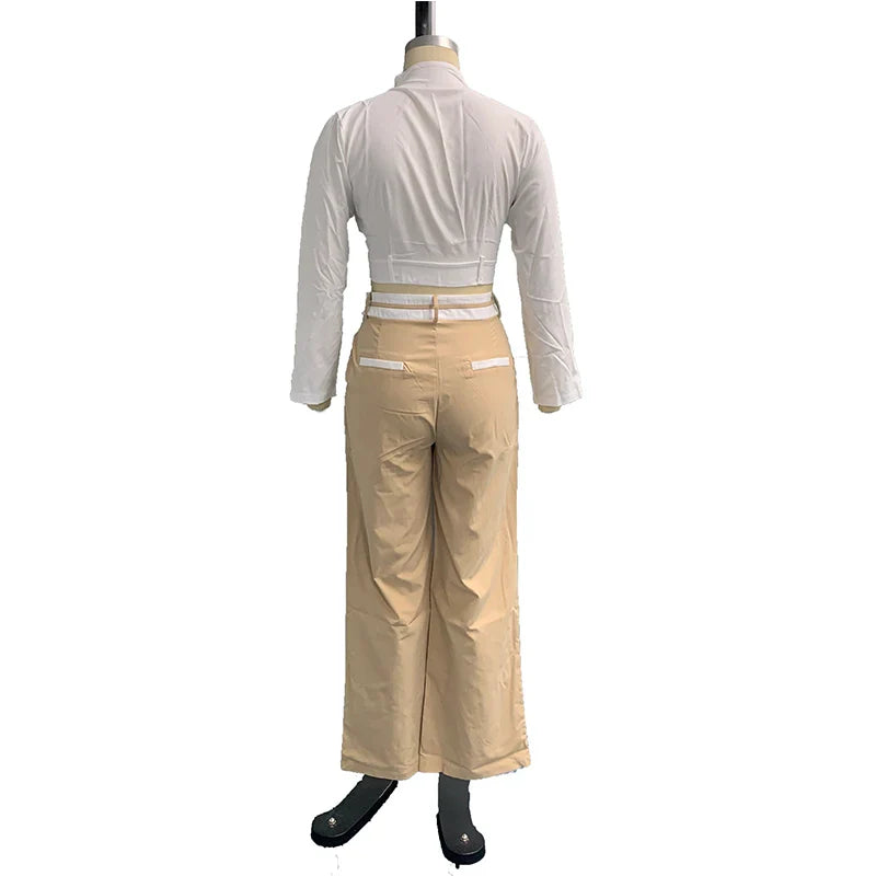 Stylisches Damenset mit kurzer Jacke und Hose