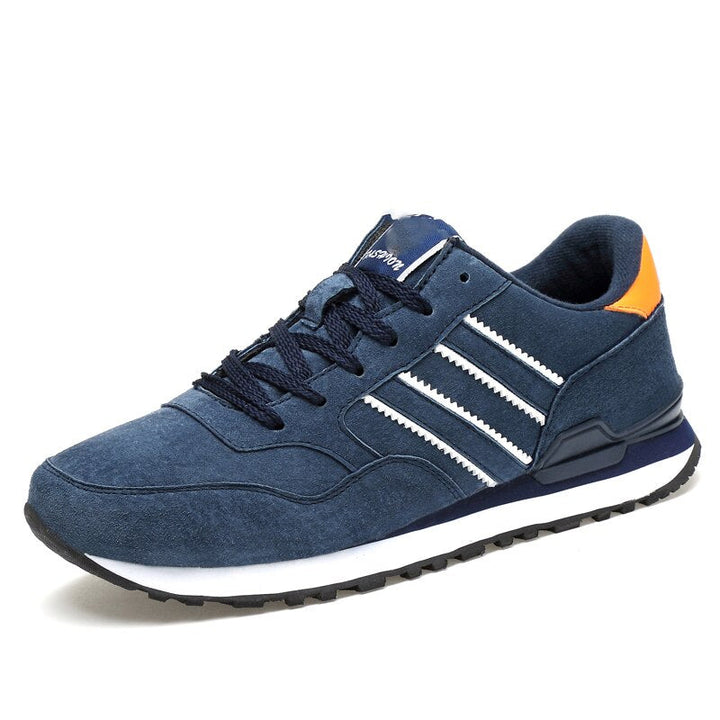 Klassische Herren-Sneakers aus Wildleder