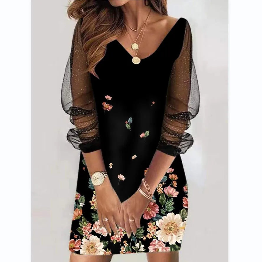 Elegantes Kleid mit Farbverlaufseffekt und transparenten Ärmeln