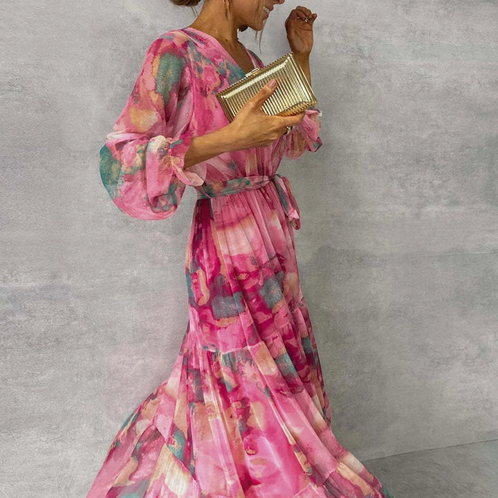 Geblümtes Maxikleid mit V-Ausschnitt und Bindegürtel aus Chiffon
