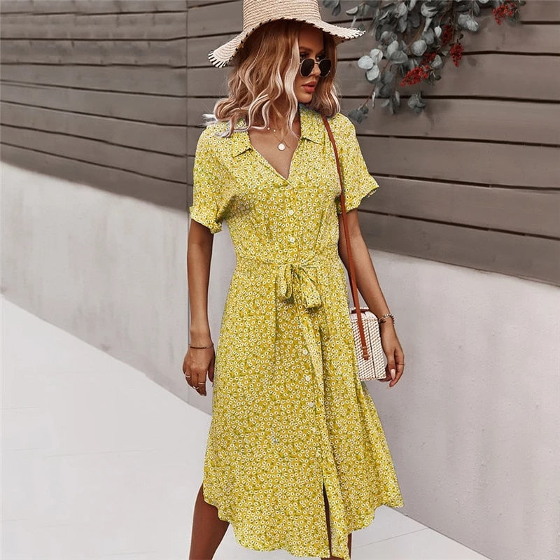 Sommerliches Midikleid mit Blumendruck