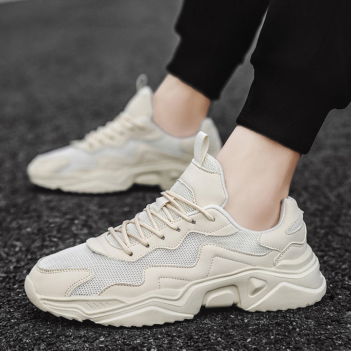 Urban Style Sneakers mit hochprofiliger Sohle