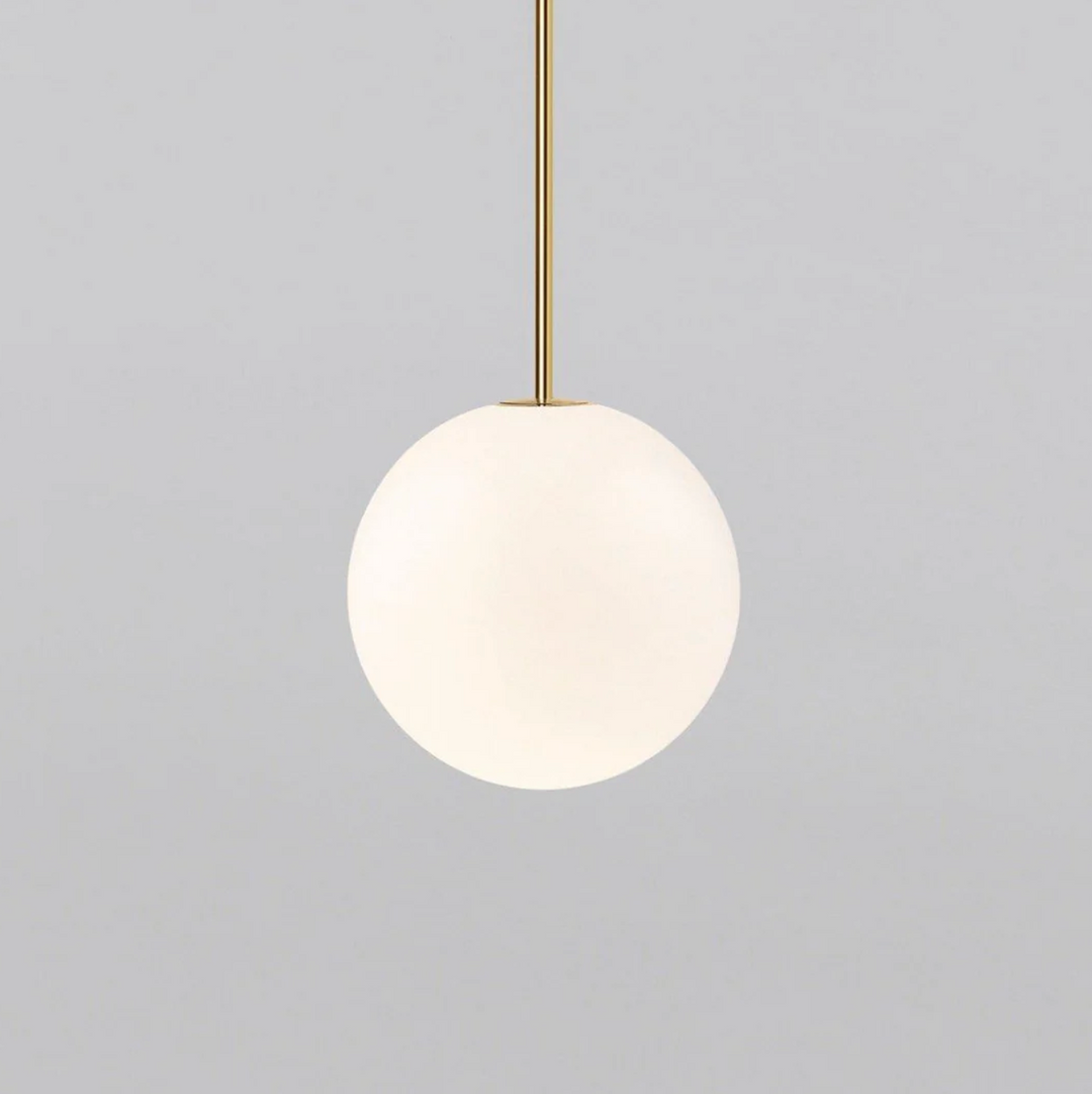 Pendelleuchte mit Kugelschirm – moderne LED-Deckenleuchte