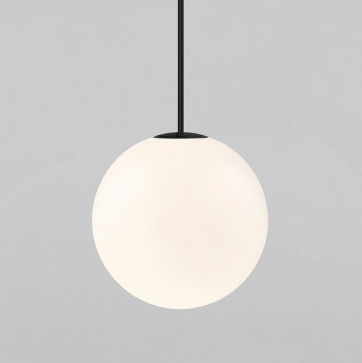 Pendelleuchte mit Kugelschirm – moderne LED-Deckenleuchte