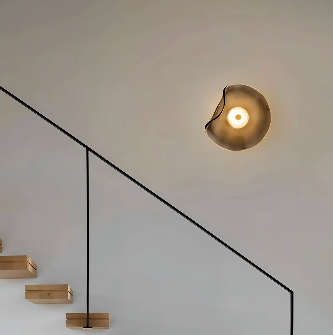 Design-Wandleuchte mit organischem Schirm – Moderne LED-Wandleuchte