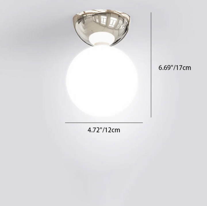 Deckenleuchte mit Kugelschirm – Milchglas und Metallrosette