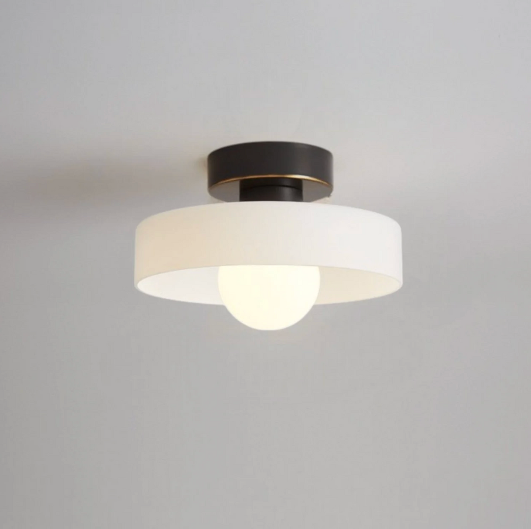 Moderne LED-Deckenleuchte – minimalistischer Deckenspiegel mit rundem Schirm