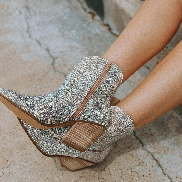 Damen-Cowboystiefel mit Kristallen und Absätzen