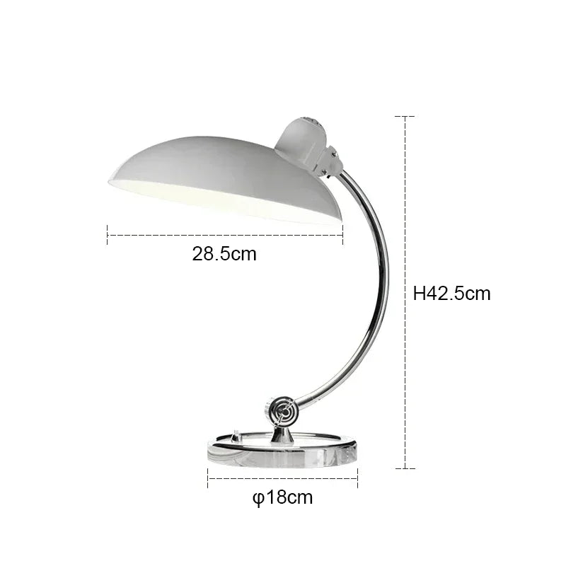 Retro Schreibtischlampe aus Metall mit verchromtem Fuss