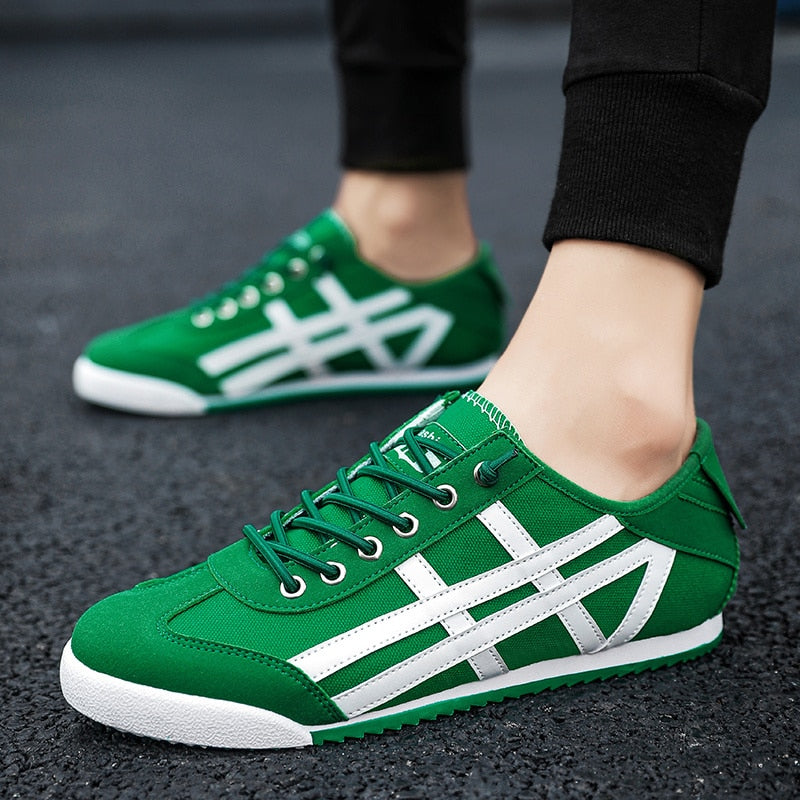 Retro-Turnschuhe für Männer