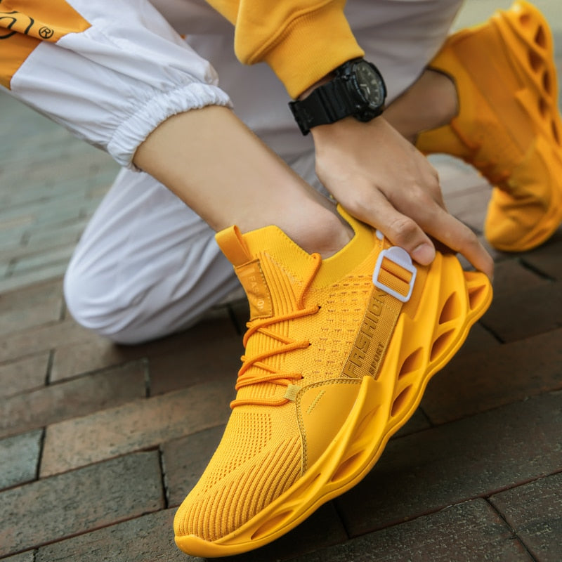 Herrenturnschuhe mit innovativer Sohle