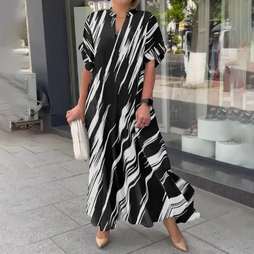 Luftiges gestreiftes Maxikleid