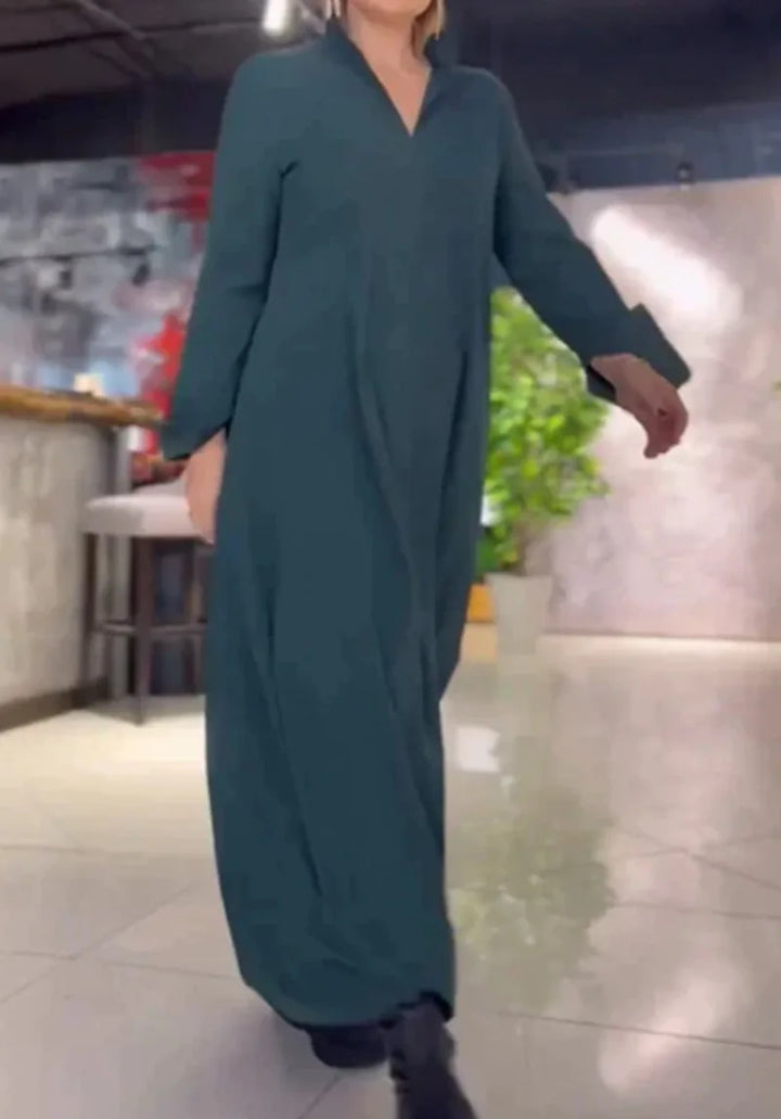Elegantes langes Kleid mit Taschen