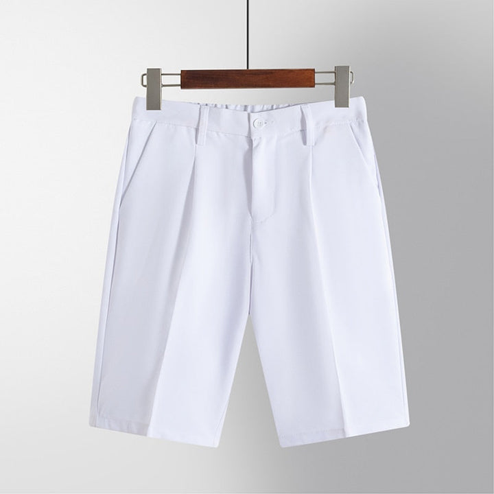 Elegante Herrenshorts mit Plissee-Details