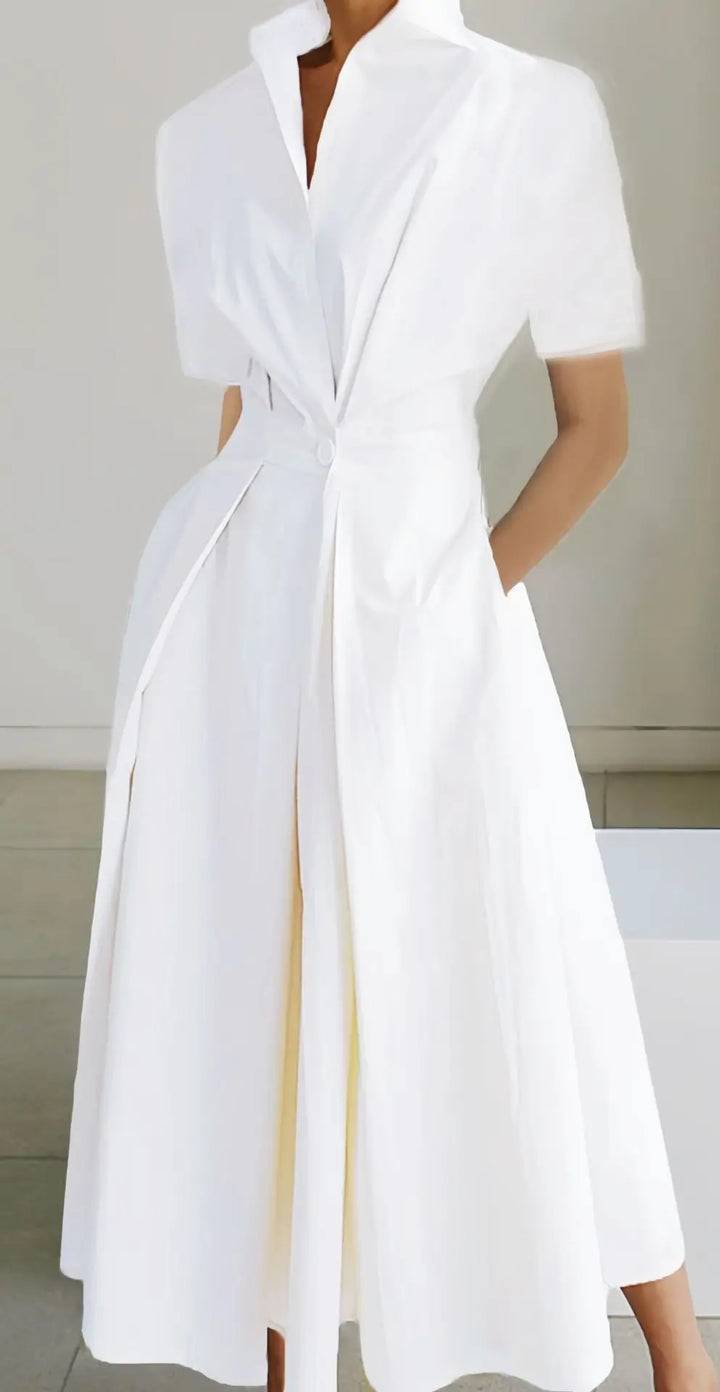 Ärmelloses Midikleid mit Kragen im minimalistischen Stil