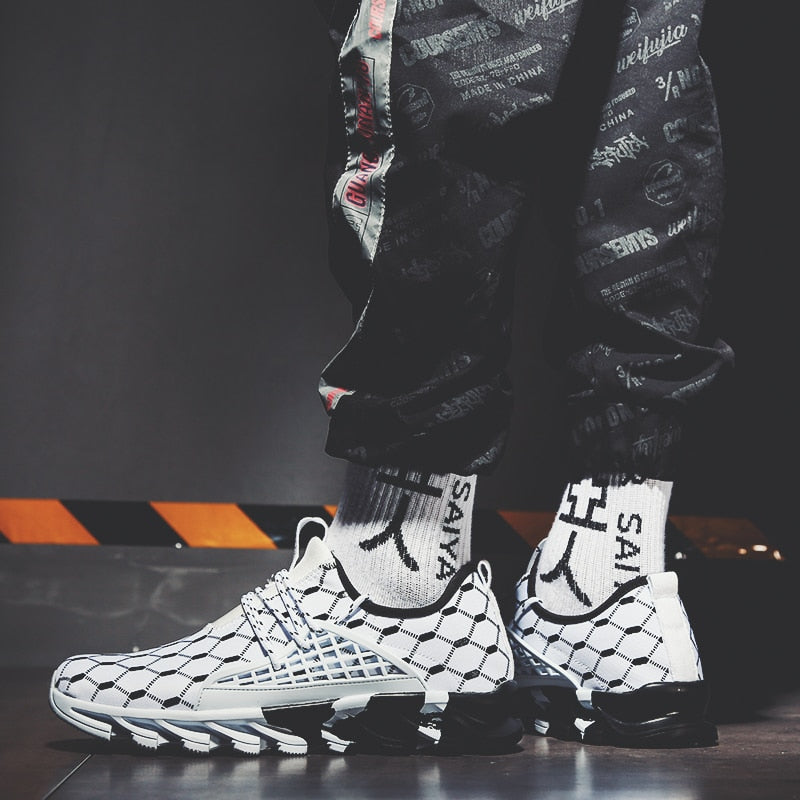 Herren-Turnschuhe mit Advanced Air-Sohle