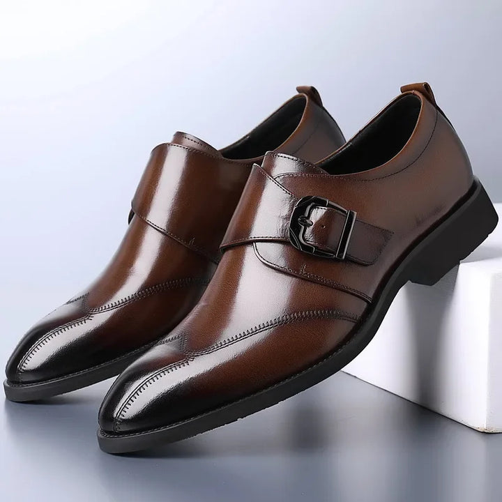Elegante Herren-Schuhe aus Kunstleder mit Schnalle