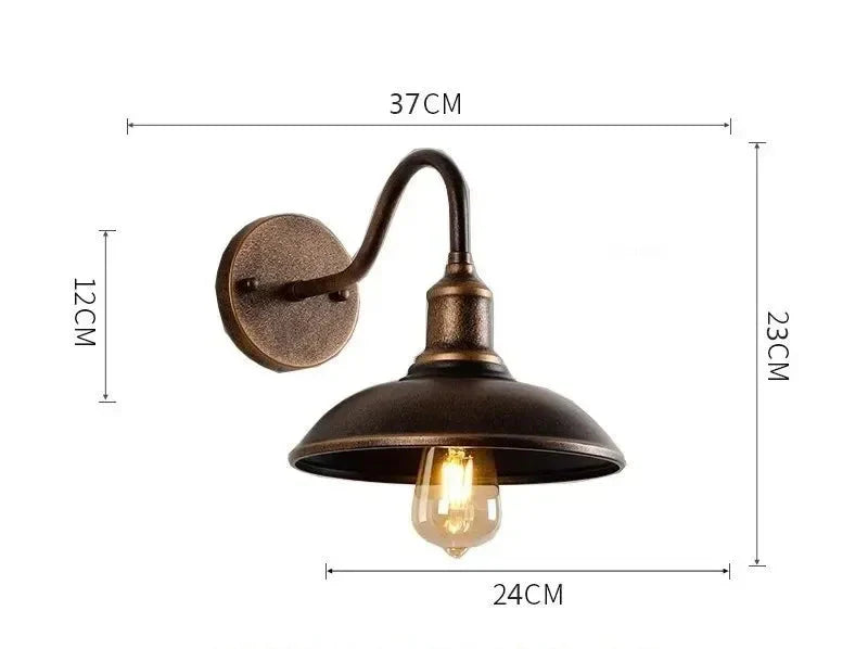 Industrielle Retro-Wandleuchte im Vintage-Stil