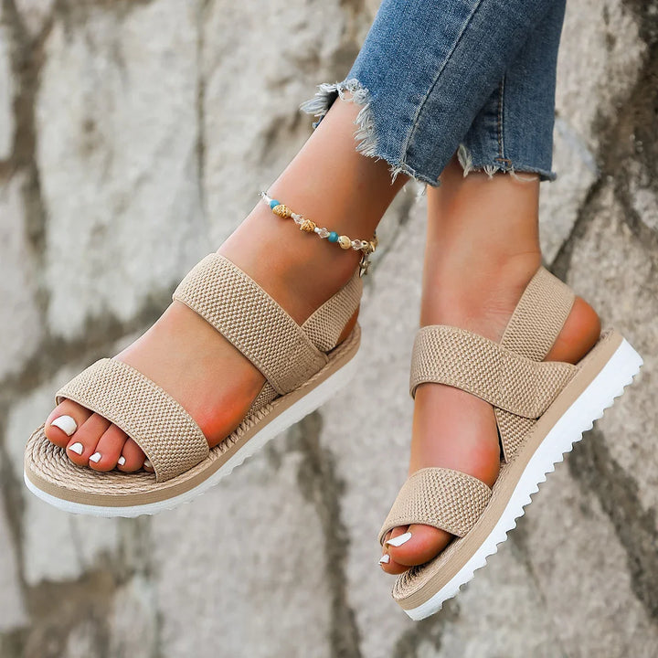 Damensandalen mit Sportsohle und Textilriemen
