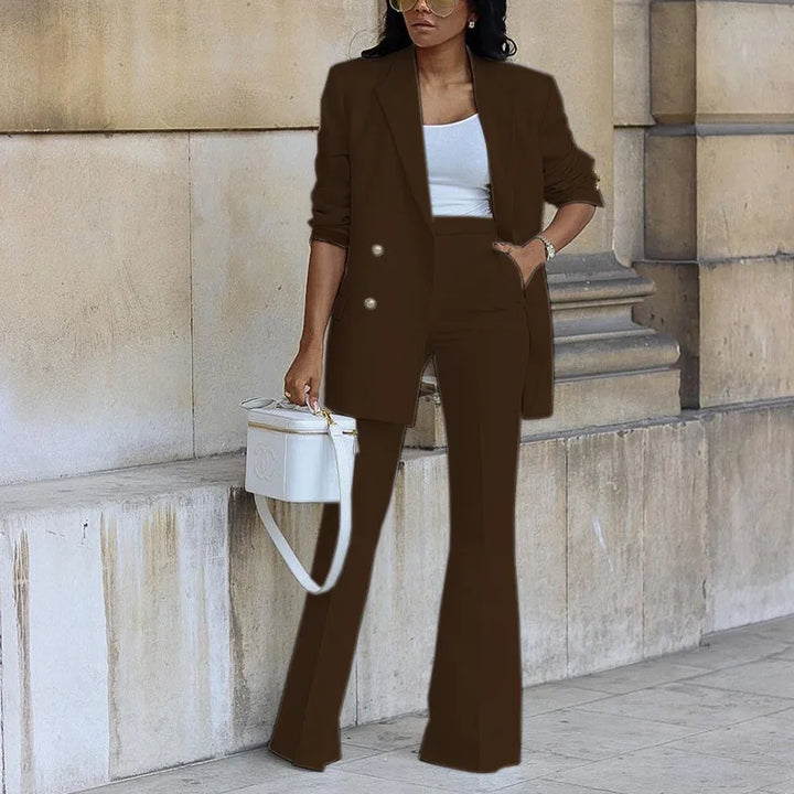 Eleganter Damen-Hosenanzug mit langer Blazerjacke & weiter Hose