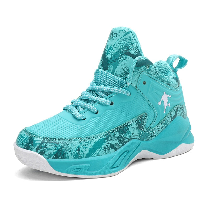 Hohe Basketballschuhe