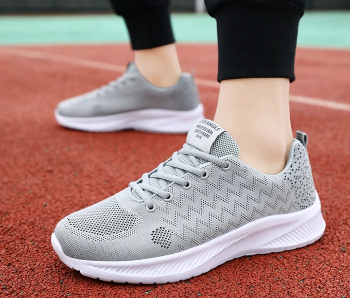 Leichte Sportschuhe für Männer
