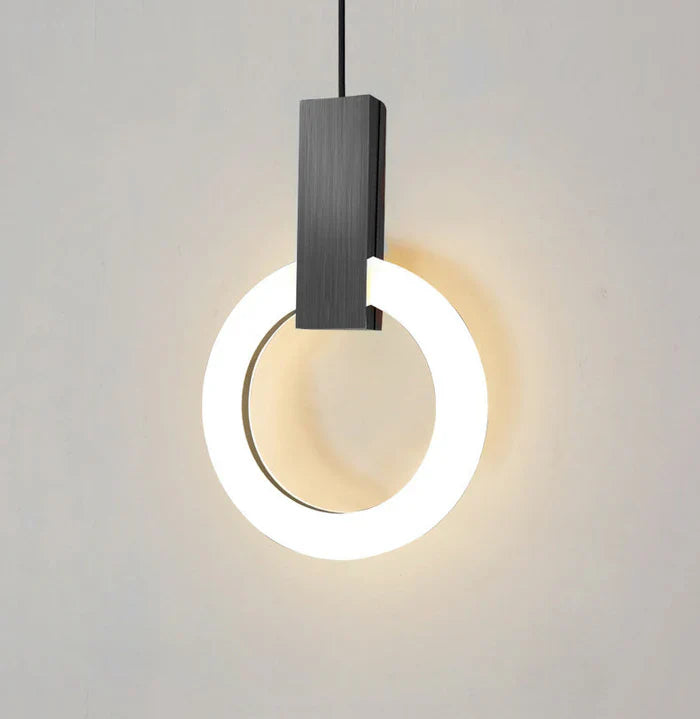 Moderne LED-Pendelleuchte mit Ringdesign