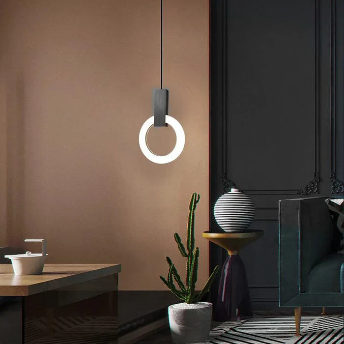 Moderne LED-Pendelleuchte mit Ringdesign