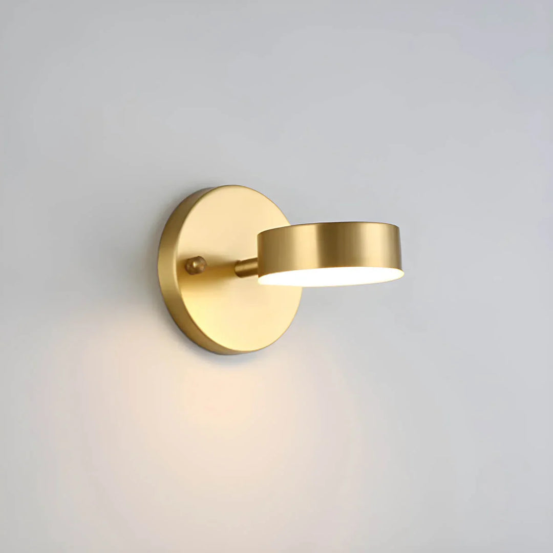 Moderne LED-Wandleuchte mit goldfarbenem Finish