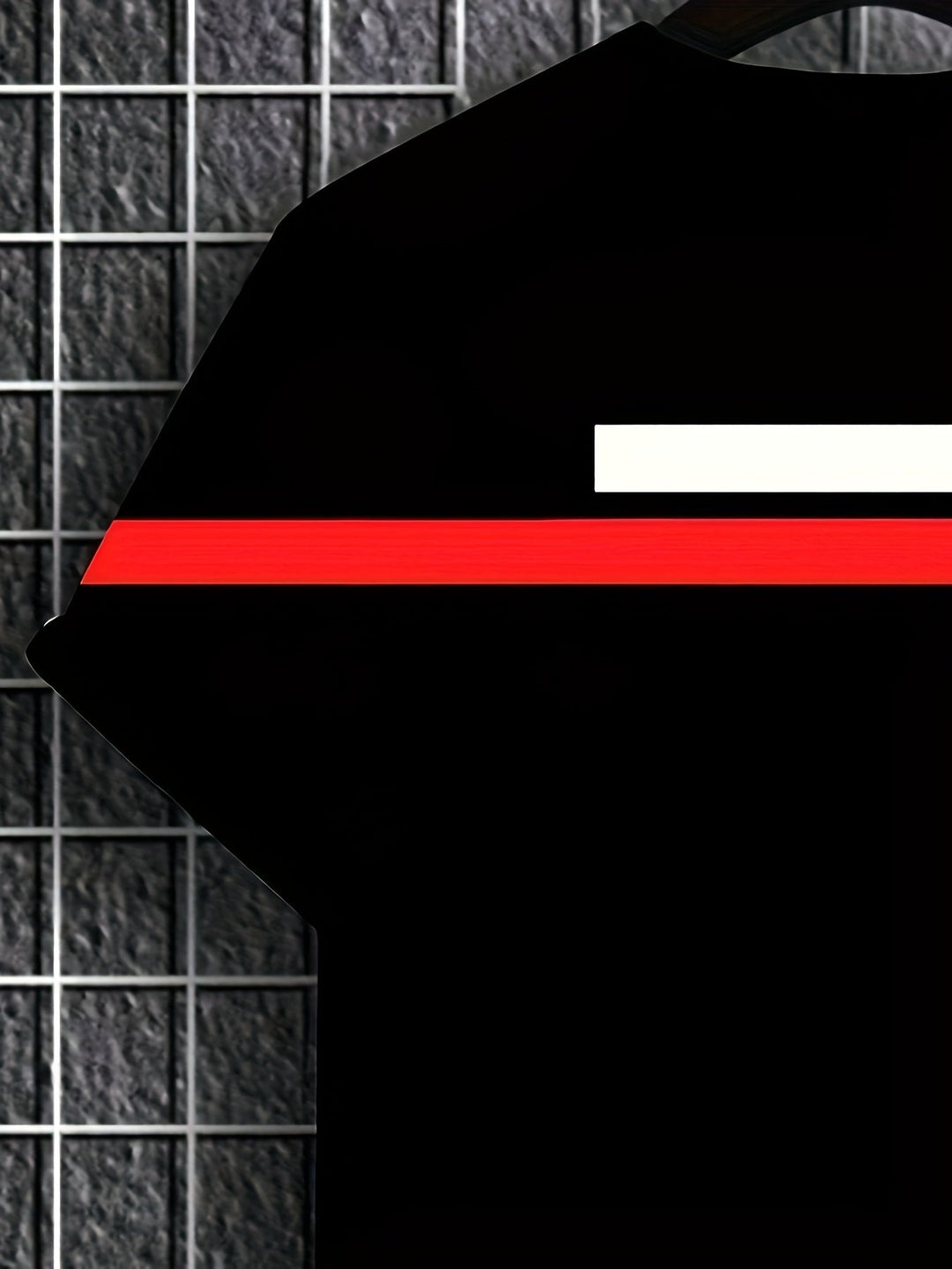 Zweiteiliges Sport-Set für Männer mit kontrastfarbenen Streifen