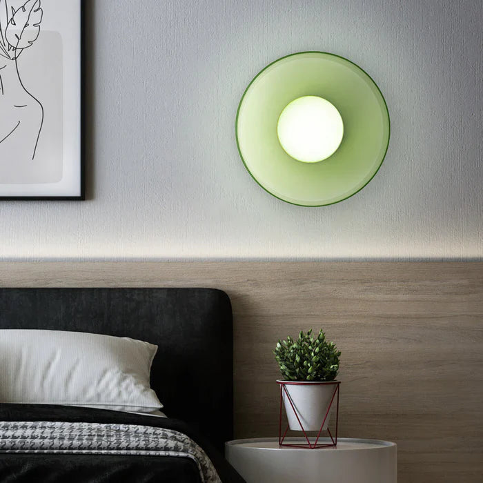 Moderne Deckenleuchte mit Glasschirm – minimalistisches Design