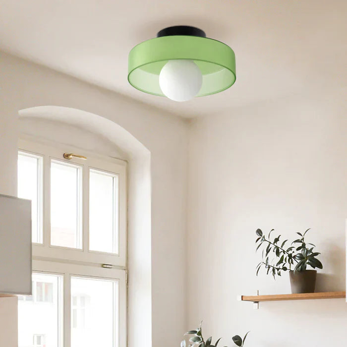 Moderne Deckenleuchte mit Glasschirm – minimalistisches Design