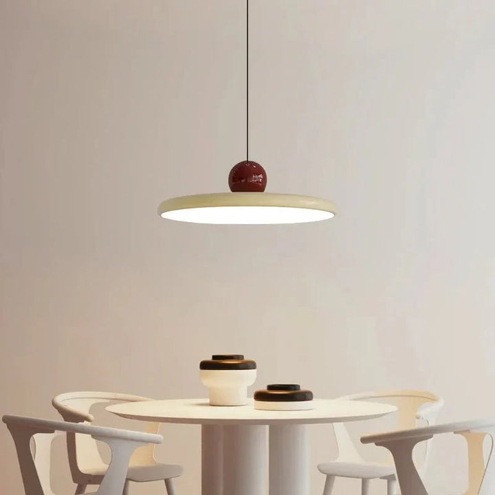 Designer LED-Pendelleuchte im Bauhaus-Stil