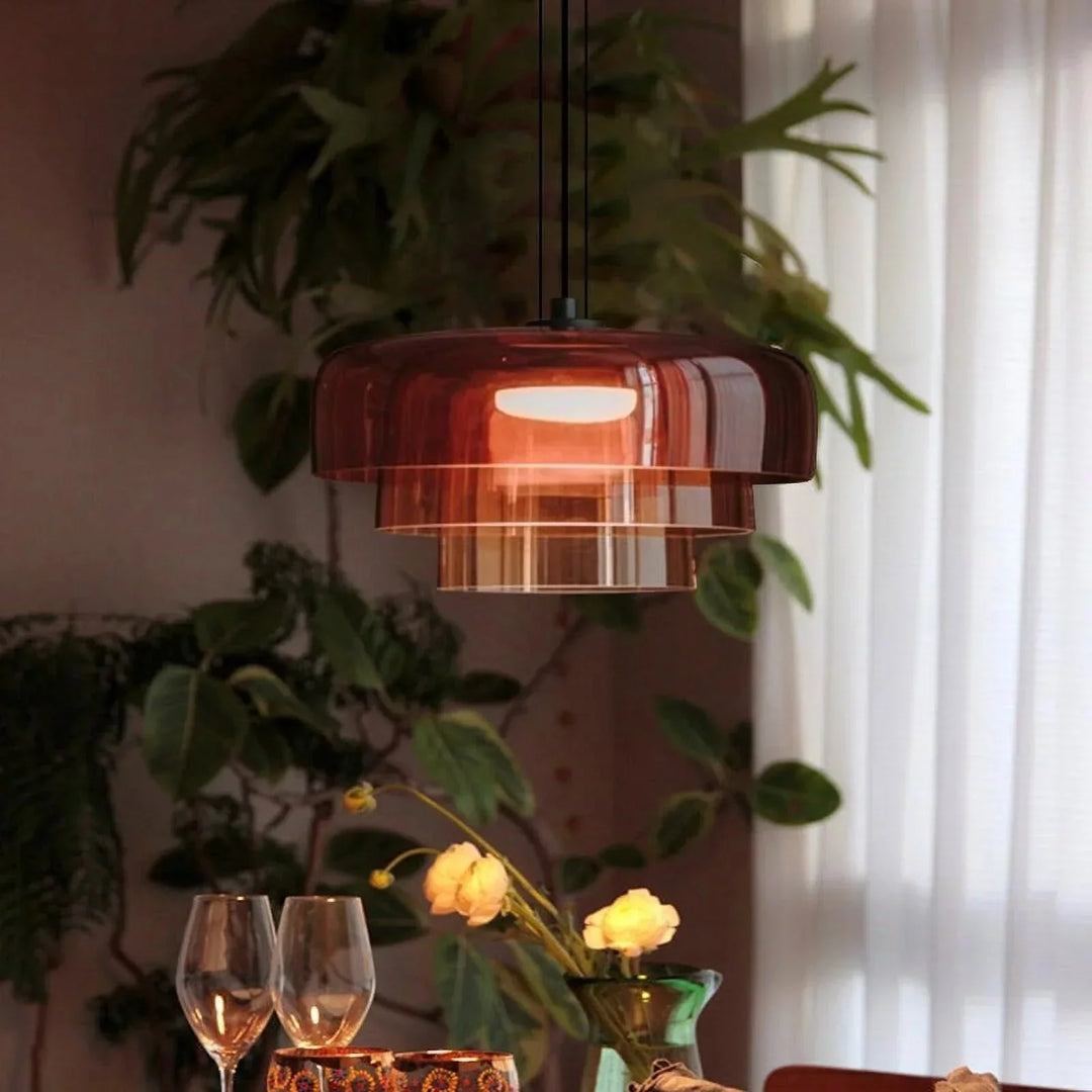 Moderne Glas-Pendelleuchte mit geschichtetem Schirm – Retro-Design
