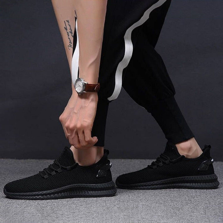 Leichte Sportschuhe für Männer mit atmungsaktivem Mesh und flexibler Sohle