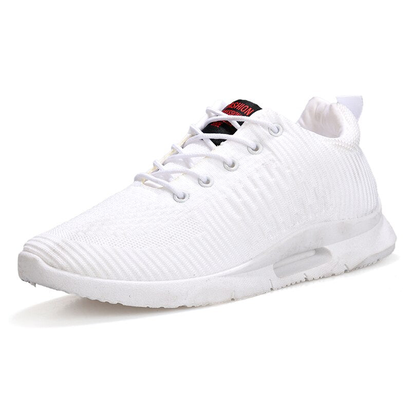 Sportschuhe für Männer mit atmungsaktivem Mesh und leichter Sohle