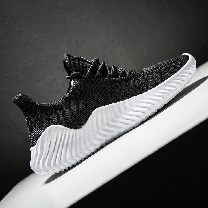 Herren-Sneaker-Sportschuhe mit modernem Design und atmungsaktivem Mesh