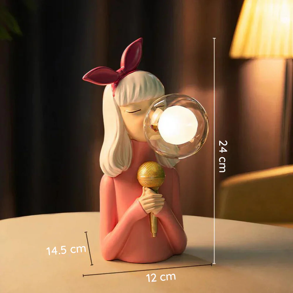 Dekorative LED-Tischlampe «Mädchen mit Ballon» – Designerfigur für Wohnzimmer und Büro