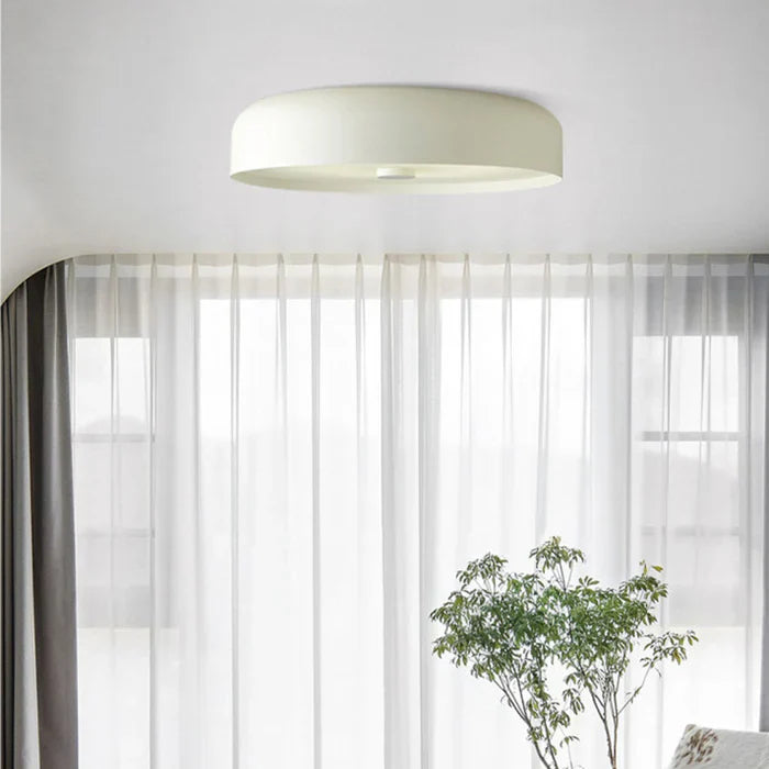 Minimalistische LED-Deckenleuchte