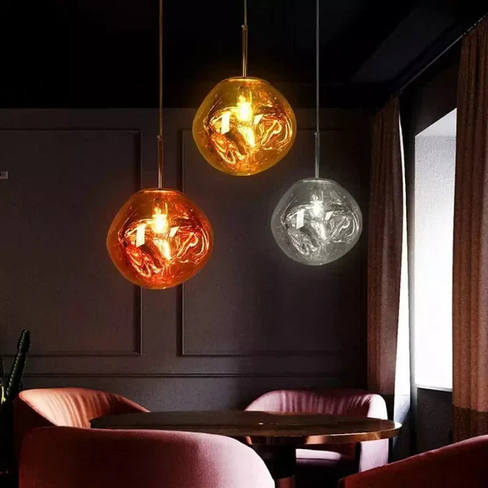 Designer-Pendelleuchte mit geschmolzener Kugelform