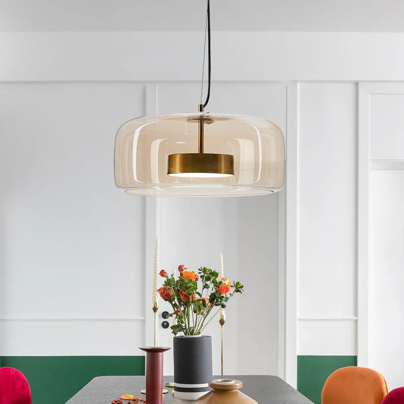 Moderne LED-Pendelleuchte aus Glas mit goldenem Finish