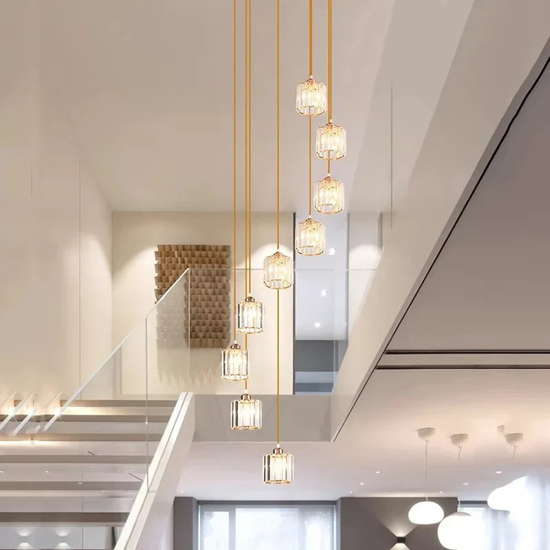 Langer Glas-Kronleuchter für Treppen und Eingangshallen