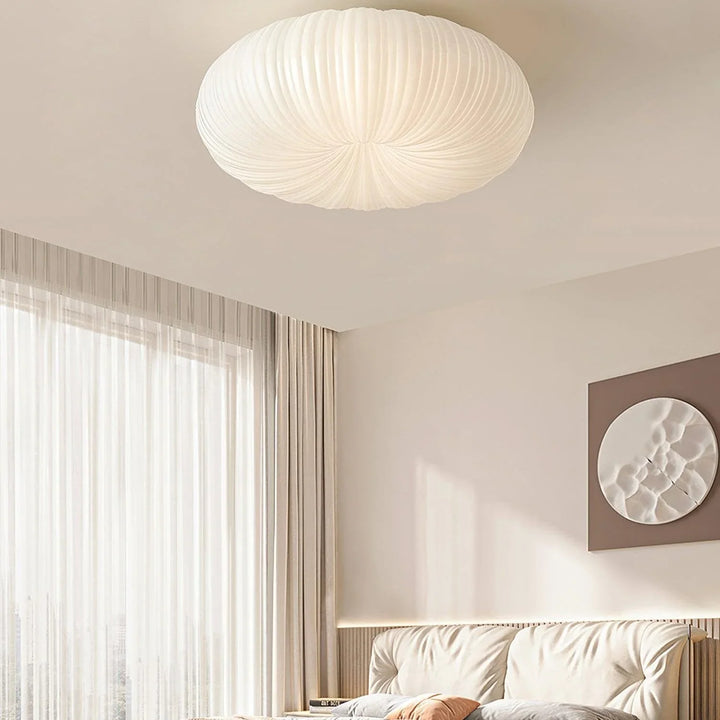 Moderne Deckenleuchte in Muschelform – Japandi-Stil
